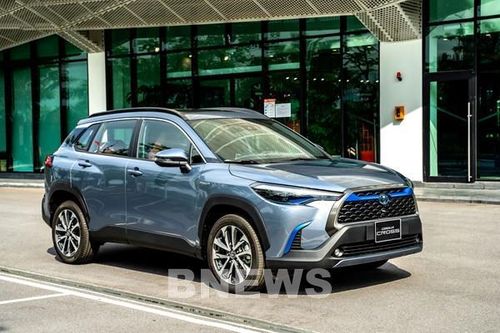 Toyota Việt Nam tiếp tục dẫn đầu doanh số xe du lịch