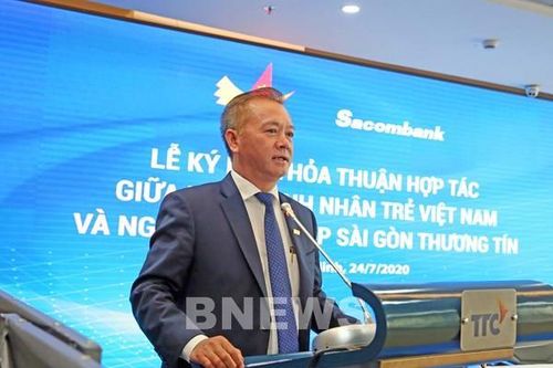 Ông Phan Đình Tuệ thôi nhiệm chức Phó Tổng giám đốc Sacombank