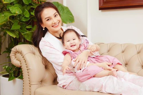Bảo Thanh 'tan chảy' trước hành động của con gái út, nói gì mà mẹ thốt lên 'thương quá'