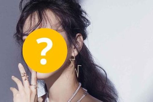 Nữ diễn viên 'Mặt trăng ôm mặt trời' hạ sinh quý tử đầu lòng sau 8 năm kết hôn