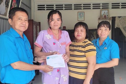 Một cô giáo ở Thoại Sơn cần hỗ trợ chi phí điều trị bệnh tim