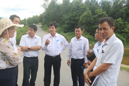 Khánh Vĩnh: Thiếu hệ thống chiếu sáng trên Tỉnh lộ 8B