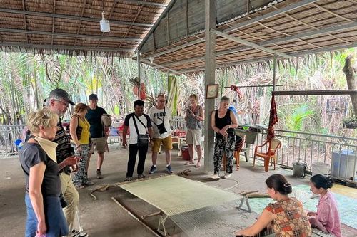 Phát triển du lịch nông thôn trong xây dựng nông thôn mới xứ dừa
