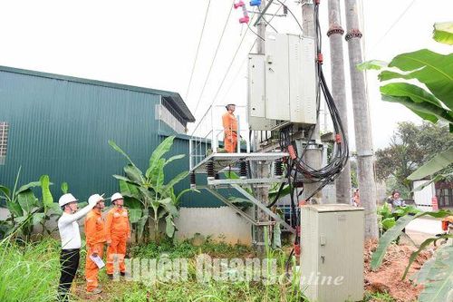 Hoàn thành các công trình trọng điểm đảm bảo cấp điện mùa nắng nóng