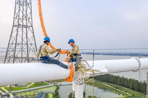 Nhiều thành phố Trung Quốc kêu gọi tiết kiệm điện