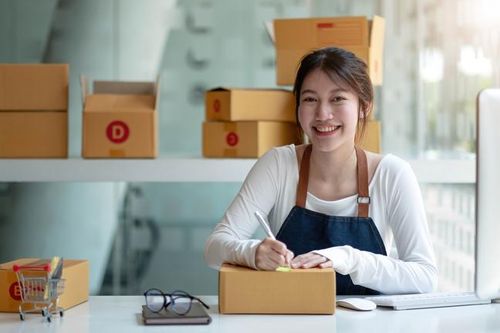 Nhiều người có xu hướng làm thêm nghề tay trái