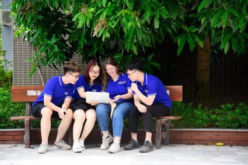 Trường Đại học Khoa học và Công nghệ Hà Nội dành 10 tỉ đồng để trao học bổng
