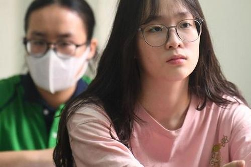 Đề thi vật lý lớp 10 chuyên tại Hà Nội lại sự cố... in nhầm
