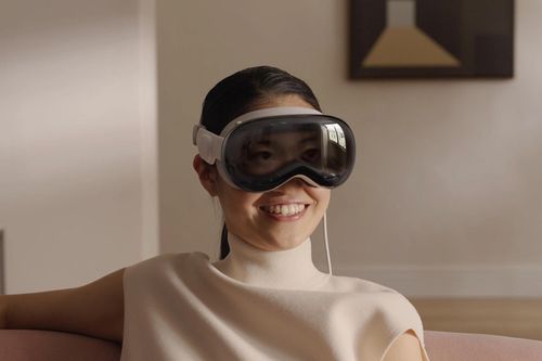 Lý do Apple Vision Pro khó thành công trong năm 2024