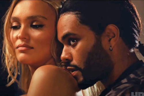 The Weeknd lên tiếng về cảnh nóng bị chỉ trích
