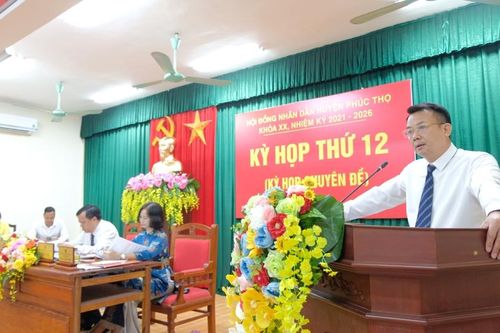 Hà Nội phê chuẩn kết quả bầu Chủ tịch UBND huyện Phúc Thọ