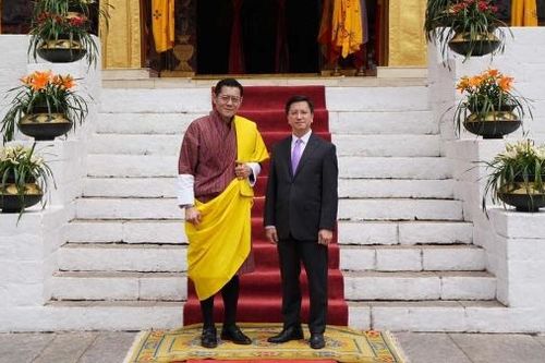 Đại sứ Nguyễn Thanh Hải trình Thư ủy nhiệm lên Quốc vương Bhutan