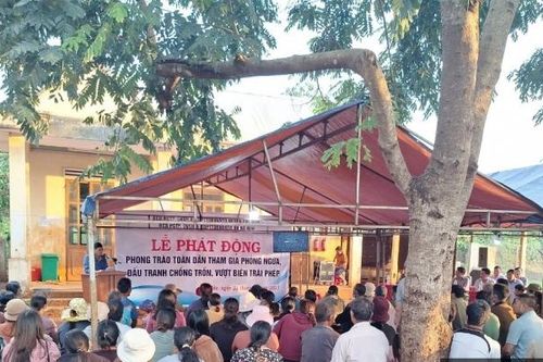 Bài 4: Xây dựng thế trận lòng dân