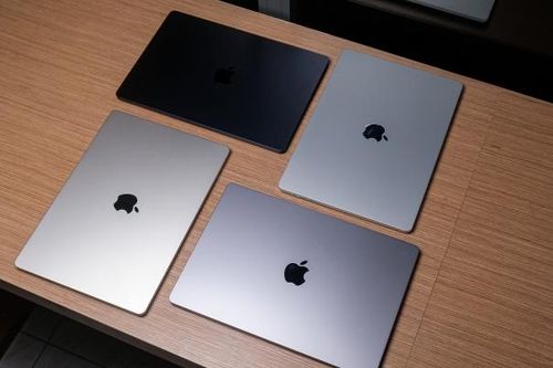 Cận cảnh những chiếc Macbook Air M2 15 inches đầu tiên tại Việt Nam