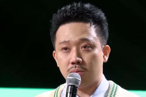 Trấn Thành khóc, xin lỗi người yêu cũ trên sóng truyền hình