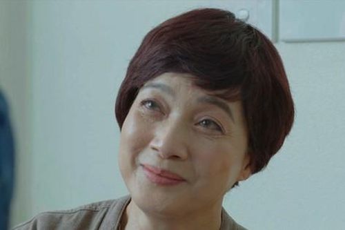 Hoãn chiếu lần thứ ba phim giờ vàng có NSND Lê Khanh