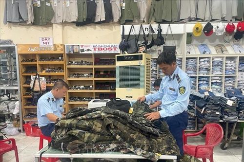 Bình Phước: Xử phạt, thu giữ nhiều đồ rằn ri không rõ nguồn gốc