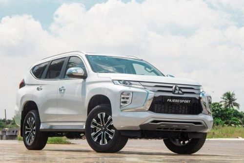 Xe SUV 7 chỗ đồng loạt giảm giá trăm triệu