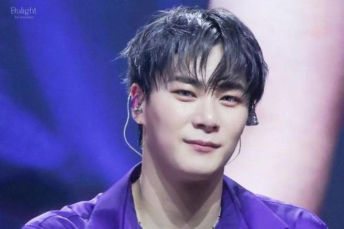 Mẹ Moonbin (ASTRO) viết tâm thư khẩn thiết trước tin đồn lan truyền về cố ca sĩ