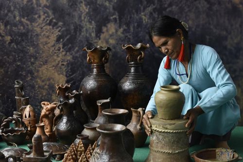 Chuẩn bị đón Bằng ghi danh Nghệ thuật làm gốm của người Chăm vào danh mục di sản văn hóa cần bảo vệ khẩn cấp