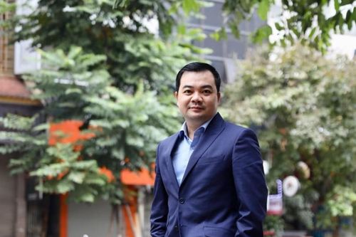 Người đàn ông bản lĩnh bước qua thất bại, 'Khởi nghiệp' nên món xôi hải sản trứ danh Hà Nội
