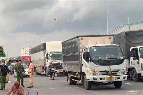 Ba vụ tai nạn chết người chỉ trong nửa tháng tại 'điểm đen' nút giao cổng 11