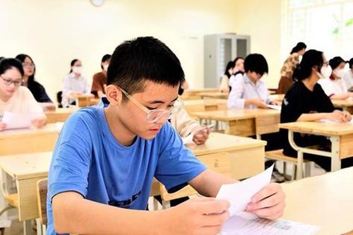 Năm nay, điểm chuẩn lớp 10 tại Hà Nội sẽ tăng hay giảm?