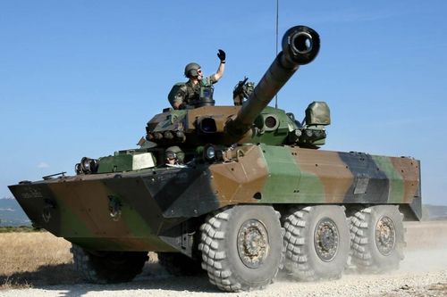 Xe tăng bánh lốp AMX-10RC quá dễ bị xuyên thủng