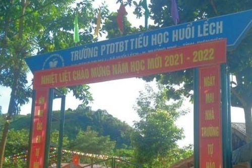 Trường PTDTBT Tiểu học Huổi Lếch - 21 năm một chặng đường