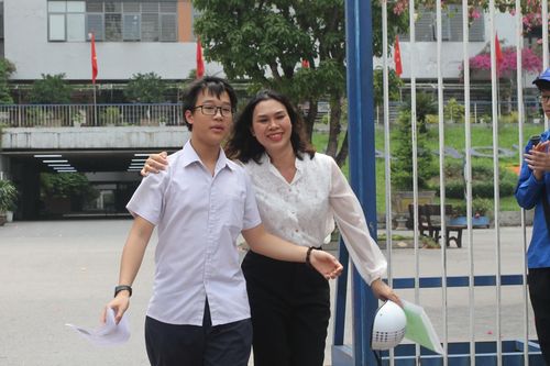 Hà Nội công bố đáp án các môn thi tuyển sinh lớp 10 năm 2023