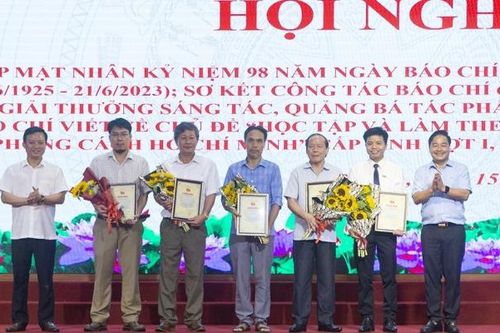 Báo chí đồng hành cùng tỉnh Hà Tĩnh trong phát triển kinh tế - xã hội
