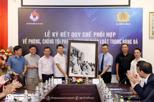 VFF và Cục Cảnh sát hình sự đẩy mạnh phòng chống tội phạm trong bóng đá