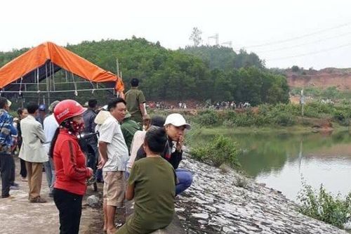 Nam thanh niên bị nhóm người đi xe máy đánh tử vong