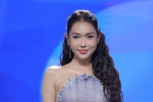 Nữ chính Mỹm Trần của 'Người ấy là ai' đẹp như thiên thần