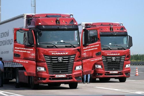 Nga lần đầu tiên xuất xưởng xe tải không người lái KamAZ