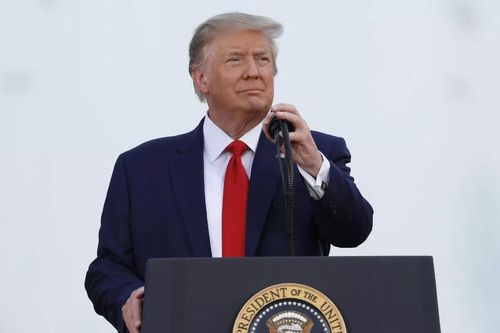 Ông Trump huy động được hơn 2 triệu USD tiền quyên góp sau phiên tòa