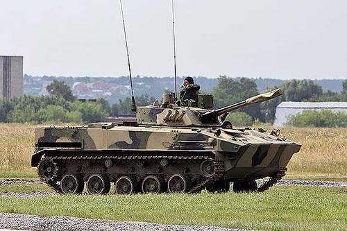 Clip: Khám phá 'xe tăng nhảy dù' BMD-4M