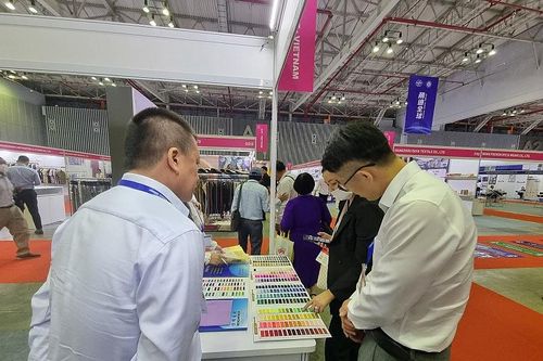 Hơn 300 doanh nghiệp Trung Quốc tìm cơ hội kinh doanh qua China Homelife Vietnam 2023