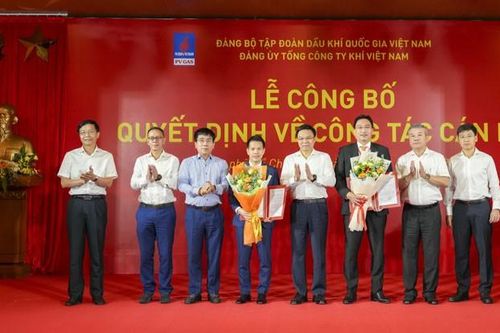 Lễ công bố và trao quyết định về công tác cán bộ cấp cao của PV GAS