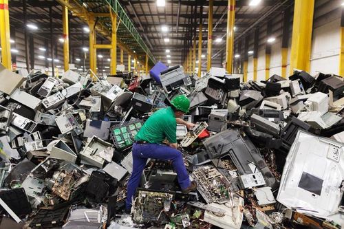 Lấy ý kiến dự thảo Quyết định chi phí xử lý, tái chế rác thải điện tử