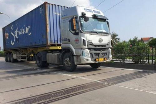 Cần thiết lắp đặt thêm cân tải trọng tự động, chấm dứt tình trạng xe quá tải