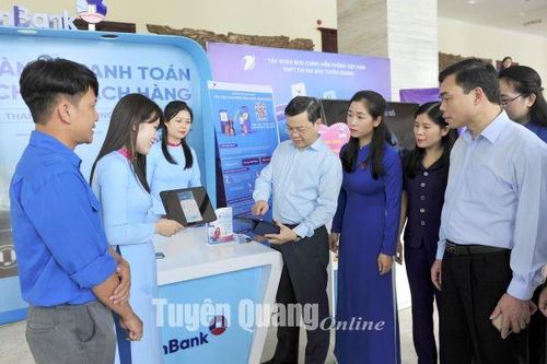 Giải quyết điểm nghẽn trong chuyển đổi số