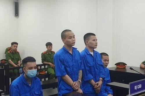 Đánh hội đồng người lớn tuổi, nhóm thanh niên lĩnh án tù