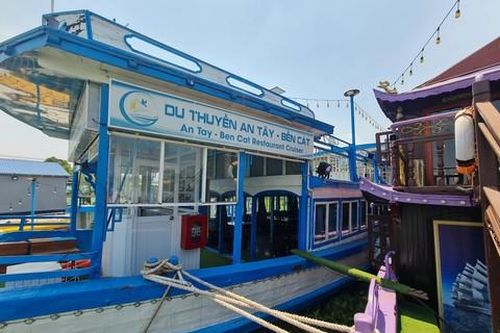 Chuyện khó tin về một bến thủy hoạt động trái phép