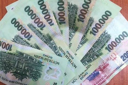Hà Nội: Bắt 'nữ quái' có 6 tiền án chuyên lừa người nhà bệnh nhân