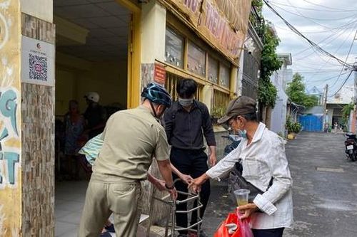 Cơ sở nuôi dưỡng cụ bà bị bạo hành tại Quận 12 hoạt động không phép