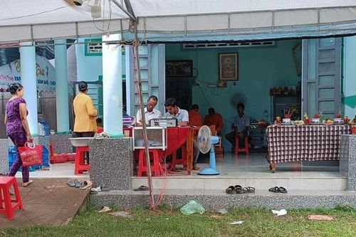 3 nam sinh tử vong khi đi tắm hồ