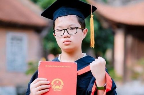 Nam sinh Trường Newton đạt Thủ khoa THPT chuyên Sư phạm: Chơi game để giảm stress