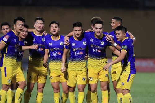 Có nên áp dụng quota cầu thủ trẻ ở V-League?
