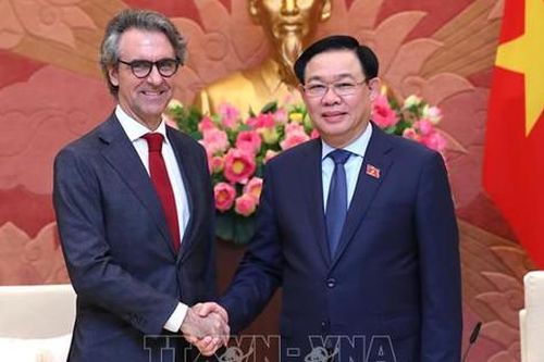 Việt Nam sẵn sàng hỗ trợ tăng cường sự hiện diện của EU tại khu vực